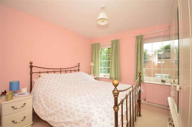  Image of 3 bedroom End of Terrace for sale in Woodbury Avenue East Grinstead RH19 at East Grinstead West Sussex East Grinstead, RH19 3NY