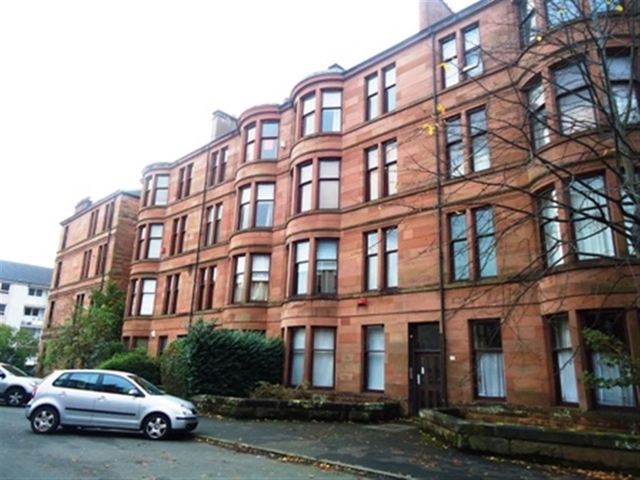  Image of 2 bedroom Flat to rent in Woodford Street Glasgow G41 at Shawlands Glasgow Glasgow, G41 3HW