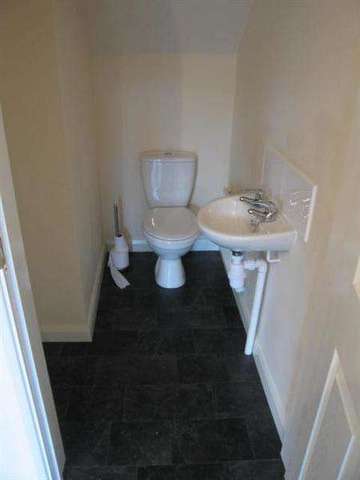  Image of 3 bedroom Semi-Detached house to rent in Worsted Close Halifax HX1 at Halifax, HX1 4RS