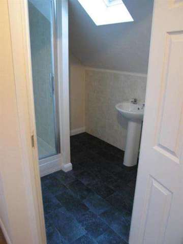  Image of 3 bedroom Semi-Detached house to rent in Worsted Close Halifax HX1 at Halifax, HX1 4RS
