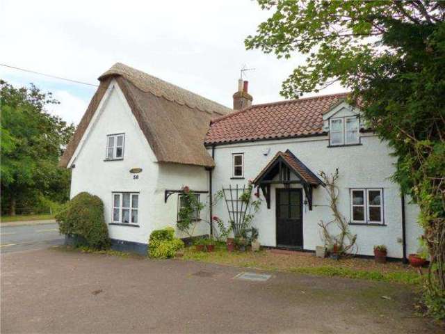  Image of 4 bedroom Semi-Detached house to rent in High Street Riseley Bedford MK44 at Riseley Bedford Riseley, MK44 1DX