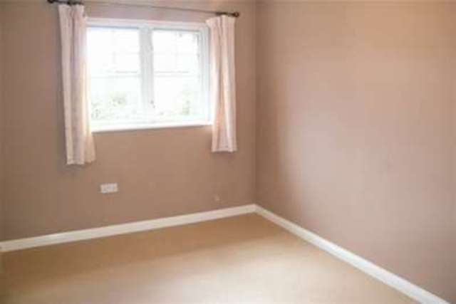  Image of 2 bedroom Detached house to rent in Yarrow Close Cardiff CF5 at Cardiff, CF5 4QS