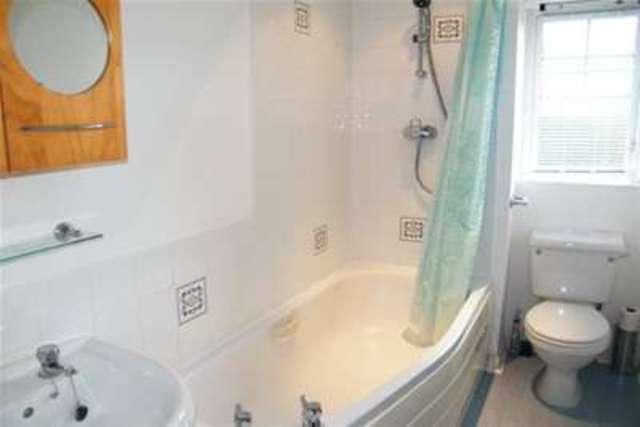  Image of 2 bedroom Detached house to rent in Yarrow Close Cardiff CF5 at Cardiff, CF5 4QS