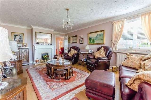  Image of 4 bedroom Detached house for sale in York Road Sutton Ely CB6 at Sutton, CB6 2NU