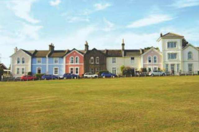  Image of 2 bedroom Cottage to rent in Daddyhole Plain Torquay TQ1 at Daddyhole Plain TORQUAY Devon, TQ1 2EG