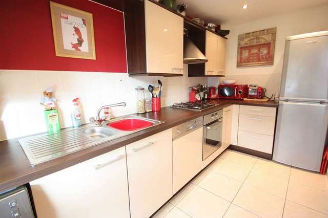  Image of 3 bedroom Detached house for sale in Cordelia Close Stratford-upon-Avon CV37 at Cordelia Close  Stratford upon Avon, CV37 0AN
