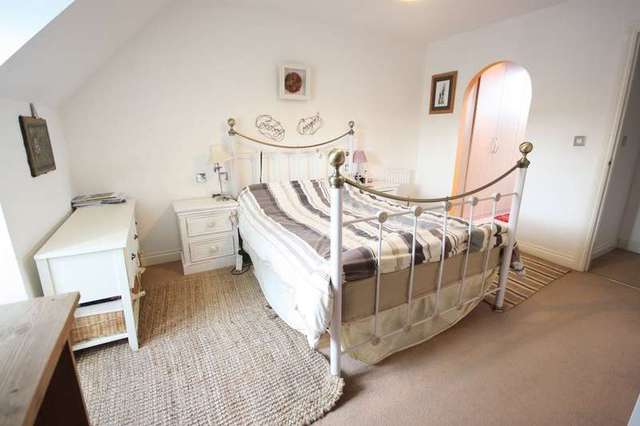 Image of 3 bedroom Detached house for sale in Cordelia Close Stratford-upon-Avon CV37 at Cordelia Close  Stratford upon Avon, CV37 0AN