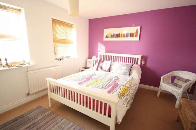  Image of 3 bedroom Detached house for sale in Cordelia Close Stratford-upon-Avon CV37 at Cordelia Close  Stratford upon Avon, CV37 0AN