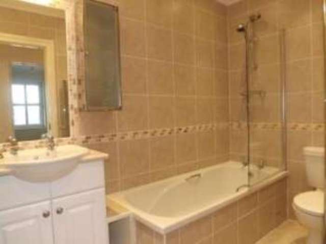  Image of 2 bedroom Flat for sale in St. James Road Torpoint PL11 at 16A St. James Road Torpoint Torpoint, PL11 2BH