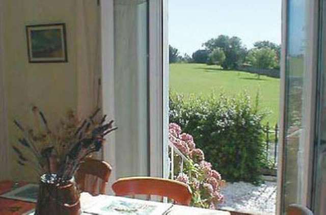  Image of 3 bedroom Cottage to rent in Daddyhole Plain Torquay TQ1 at Daddyhole Plain TORQUAY Devon, TQ1 2EG