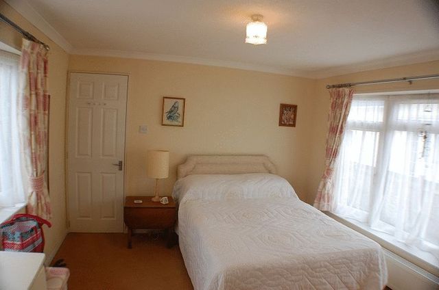  Image of 2 bedroom Detached house for sale in Valdean Home Park Alresford SO24 at Valdean Home Park  Alresford, SO24 9AY