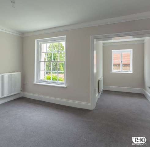  Image of 4 bedroom Detached house for sale in Reson Way Hemel Hempstead HP1 at Reson Way Reson Way Hemel Hempstead, HP1 1NU