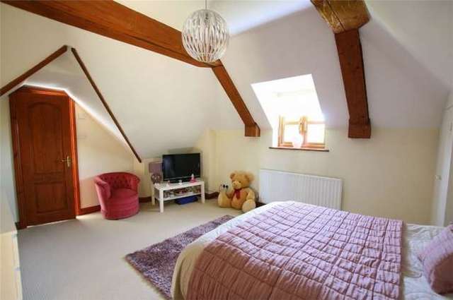  Image of 3 bedroom Detached house for sale in Angel Lane Ferndown BH22 at 5 Angel Lane Ferndown Ferndown, BH22 9DZ