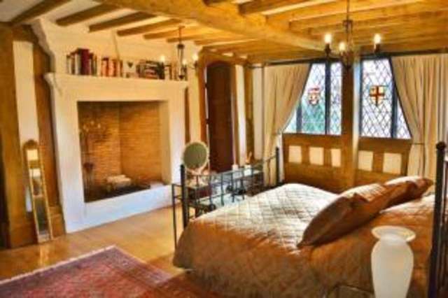  Image of 3 bedroom Flat for sale in Besford Court Estate Besford Worcester WR8 at Besford Worcester Strensham, WR8 9LZ