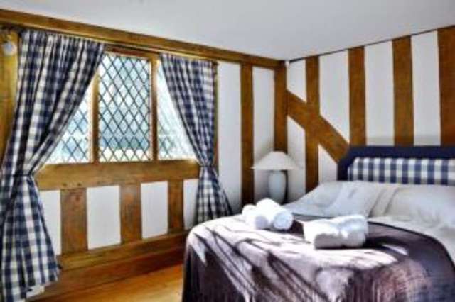  Image of 3 bedroom Flat for sale in Besford Court Estate Besford Worcester WR8 at Besford Worcester Strensham, WR8 9LZ
