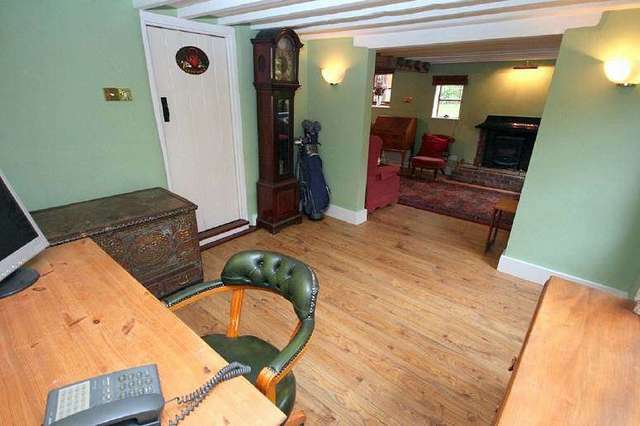  Image of 3 bedroom Cottage for sale in Wellcroft Ivinghoe Leighton Buzzard LU7 at Wellcroft Ivinghoe Ivinghoe, LU7 9EF