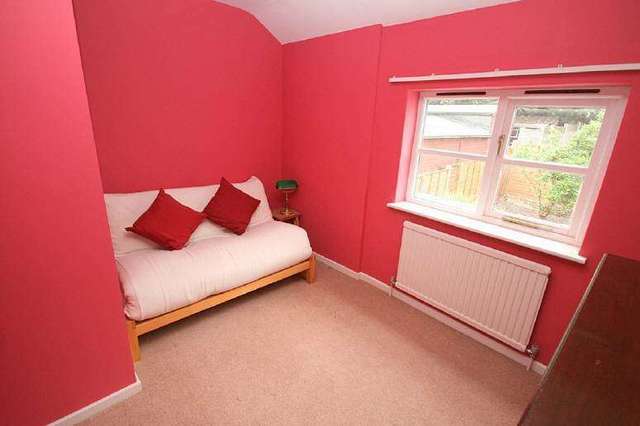  Image of 3 bedroom Cottage for sale in Wellcroft Ivinghoe Leighton Buzzard LU7 at Wellcroft Ivinghoe Ivinghoe, LU7 9EF