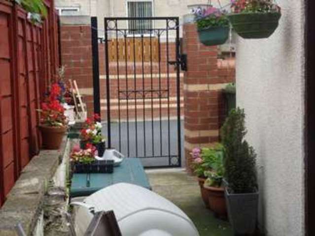  Image of 2 bedroom Terraced house for sale in Armitage Street Castleford WF10 at Armitage Street  Castleford, WF10 1LH