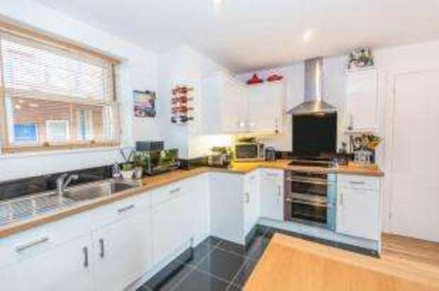 Image of 2 bedroom Flat for sale in Northwick Avenue Worcester WR3 at Northwick Avenue Worcester Claines, WR3 7AT