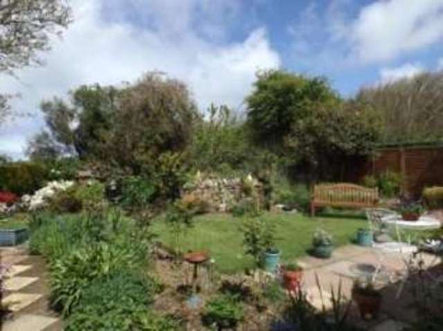  Image of 2 bedroom Bungalow for sale in Penvale Close Barripper Camborne TR14 at Barripper Camborne Barripper, TR14 0QP