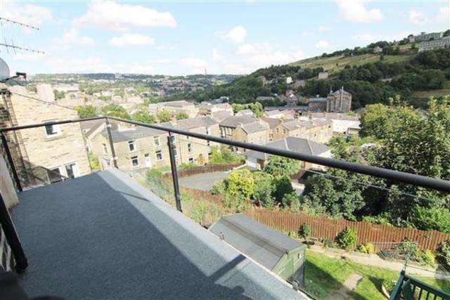  Image of 2 bedroom Cottage for sale in Quarry Hill Sowerby Bridge HX6 at Sowerby Bridge, HX6 3BQ
