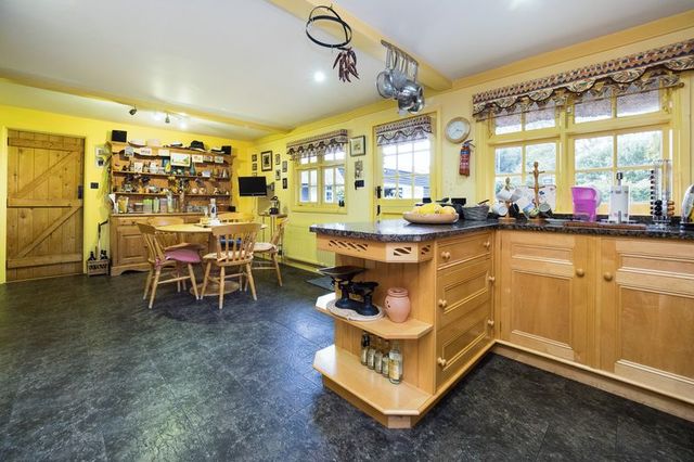  Image of 5 bedroom Detached house for sale in Little London Berden Bishop