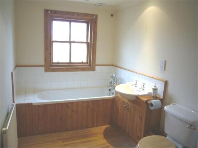  Image of 3 bedroom Cottage to rent in Kirknewton EH27 at Kirknewton West Lothian West Lothian, EH27 8DH