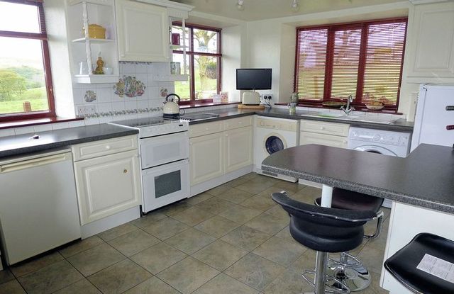  Image of 3 bedroom Cottage for sale in Blackburn Road Turton Bolton BL7 at Blackburn Road  Bolton, BL7 0QE