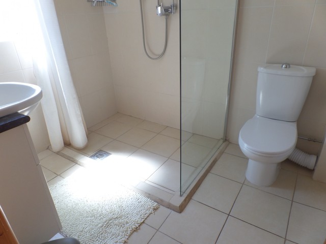  Image of 2 bedroom Bungalow to rent in Highground Lane Barnham Bognor Regis PO22 at Highground Lane Barnham, PO22 0BT