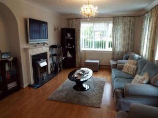  Image of 3 bedroom Detached house for sale in Brandles Road Letchworth Garden City SG6 at Letchworth Garden City Hertfordshire Willian, SG6 2JA
