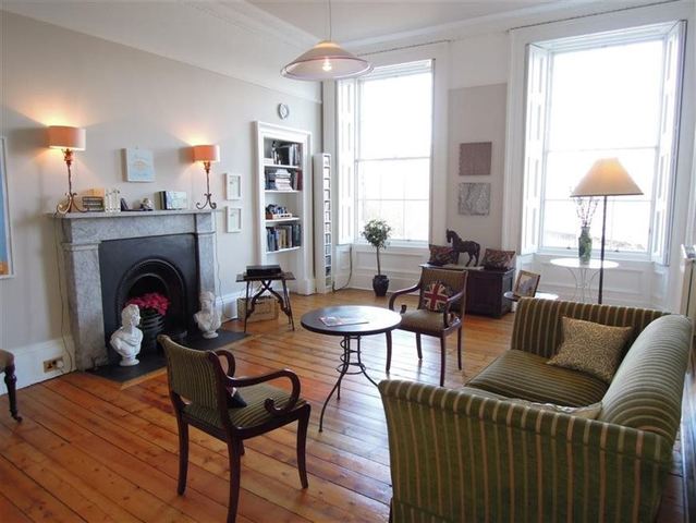  Image of 3 bedroom Flat to rent in Brandon Street Edinburgh EH3 at New Town Edinburgh Edinburgh, EH3 5DX