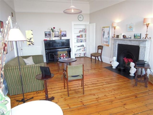  Image of 3 bedroom Flat to rent in Brandon Street Edinburgh EH3 at New Town Edinburgh Edinburgh, EH3 5DX