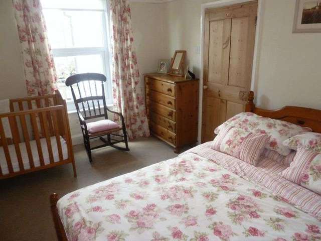  Image of 3 bedroom Cottage for sale in Broadway Road Kingsteignton Newton Abbot TQ12 at Broadway Road  Kingsteignton, TQ12 3EH
