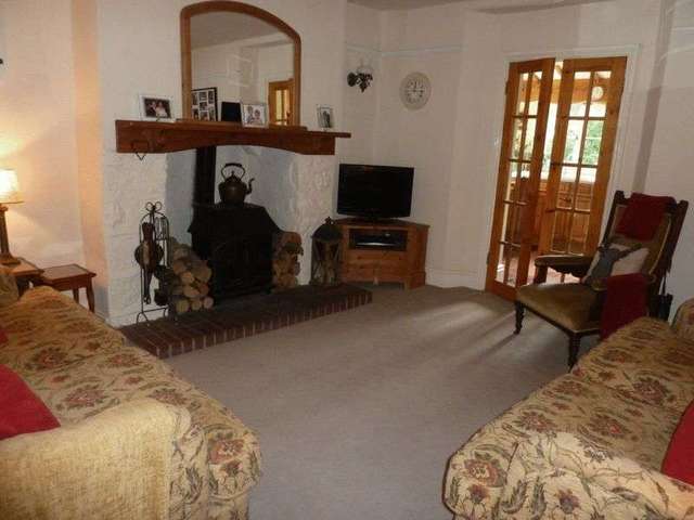  Image of 3 bedroom Cottage for sale in Broadway Road Kingsteignton Newton Abbot TQ12 at Broadway Road  Kingsteignton, TQ12 3EH
