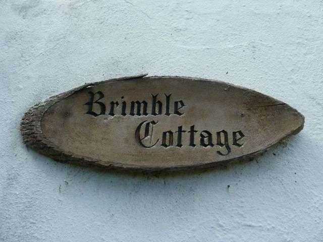  Image of 3 bedroom Cottage for sale in Broadway Road Kingsteignton Newton Abbot TQ12 at Broadway Road  Kingsteignton, TQ12 3EH