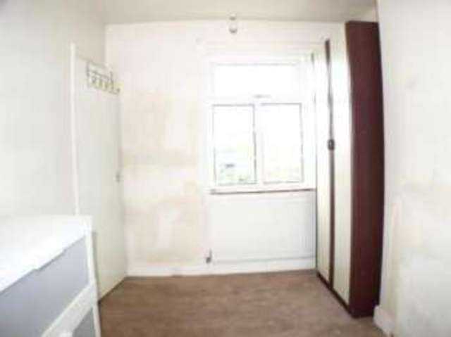 Image of 3 bedroom Terraced house for sale in Shrigley Road South Poynton Stockport SK12 at Shrigley Road South Poynton Poynton, SK12 1UE