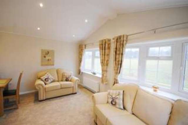  Image of 2 bedroom Detached house for sale in Waterloo Road Corfe Mullen Wimborne BH21 at Waterloo Road  Corfe Mullen, BH21 3SP