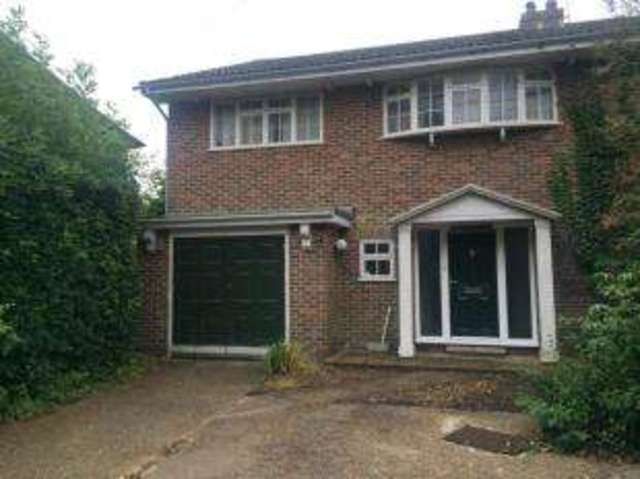  Image of 3 bedroom Terraced house for sale in Broyleside Cottages Ringmer Lewes BN8 at Ringmer Lewes Ringmer, BN8 5NS