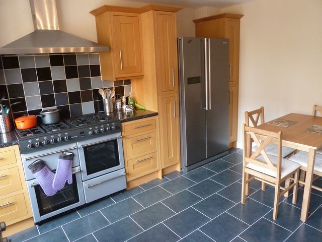  Image of 2 bedroom Terraced house to rent in Bughtlin Park East Craigs Edinburgh EH12 at Corstorphine Edinburgh Edinburgh, EH12 8UR