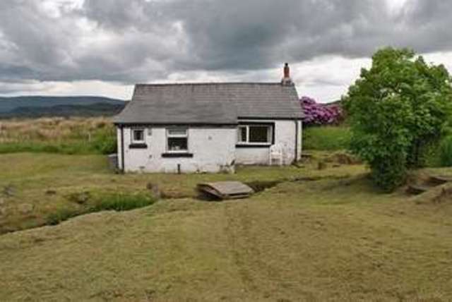  Image of 1 bedroom Detached house for sale in Kames Tighnabruaich PA21 at Kames, PA21 2AB