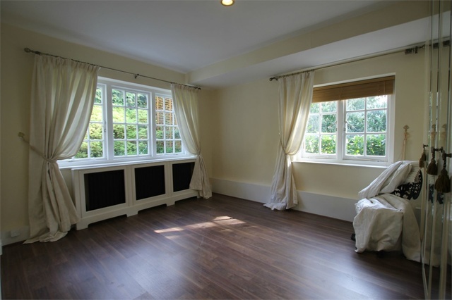  Image of 3 bedroom Detached house to rent in Cavendish Road St. Georges Hill Weybridge KT13 at Weybridge, KT13 0JY