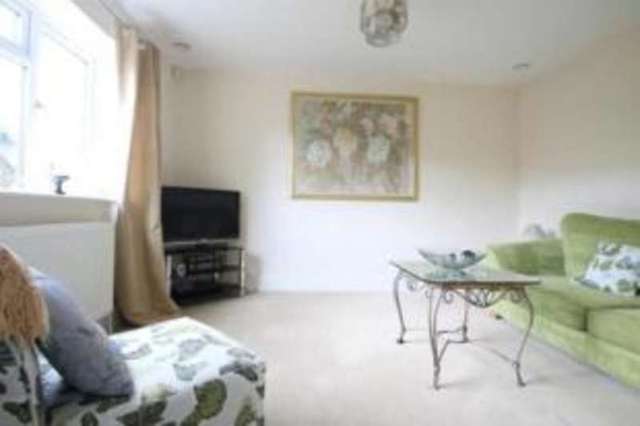  Image of 3 bedroom Bungalow for sale in Chapel Road Isle of Grain Rochester ME3 at Chapel Road Isle of Grain , ME3 0AP