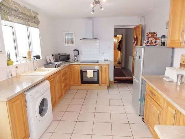  Image of 3 bedroom Semi-Detached house to rent in High Street Southwell Portland DT5 at High Street Southwell Portland, DT5 2EH