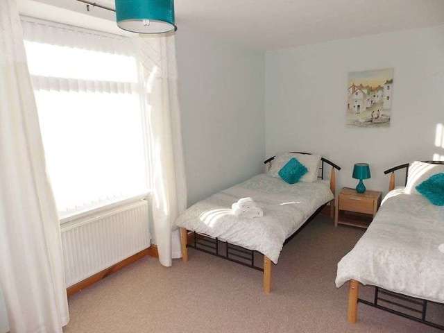  Image of 3 bedroom Semi-Detached house to rent in High Street Southwell Portland DT5 at High Street Southwell Portland, DT5 2EH