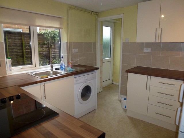  Image of 3 bedroom Terraced house to rent in Church Road Southampton SO19 at Church Road  Woolston, SO19 9FR