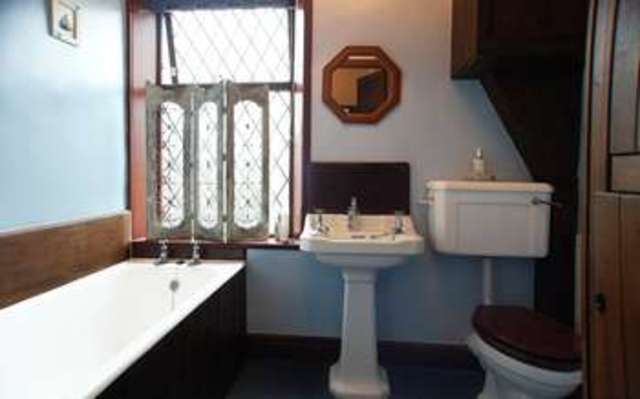 Image of 1 bedroom Cottage for sale in Claytons Cottages Horbury Wakefield WF4 at Horbury Horbury, WF4 6HL
