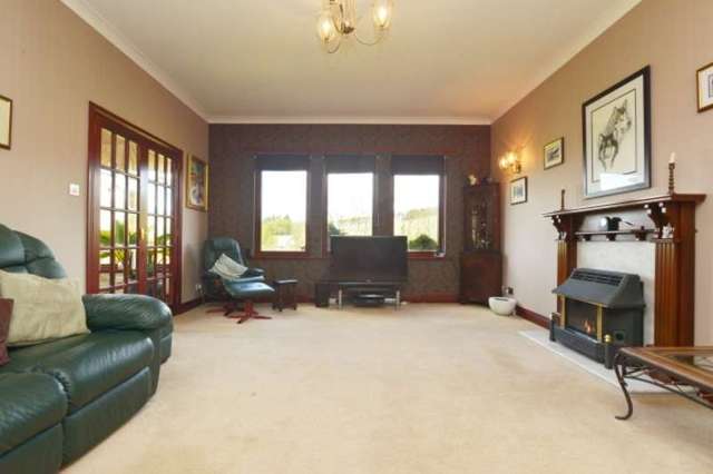  Image of 4 bedroom Bungalow for sale in Biggar ML12 at Biggar, ML12 6NS