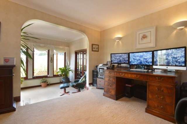  Image of 4 bedroom Bungalow for sale in Biggar ML12 at Biggar, ML12 6NS