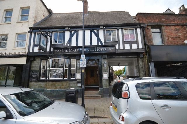  Image of 2 bedroom Flat to rent in Cornmarket Pontefract WF8 at Cornmarket  Pontefract, WF8 1AN