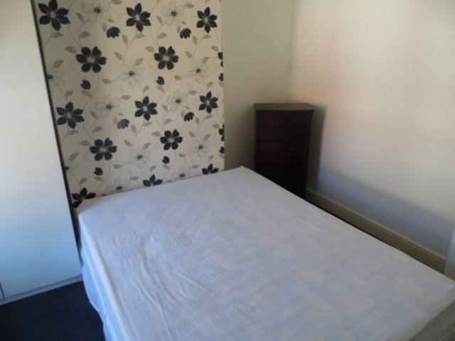  Image of 2 bedroom Terraced house for sale in Coronation Road Stoke-on-Trent ST4 at Stoke-On-Trent Staffordshire Stoke-On-Trent, ST4 6BQ